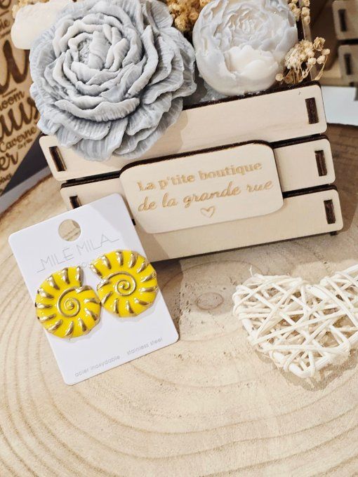 BOUCLES D'OREILLES