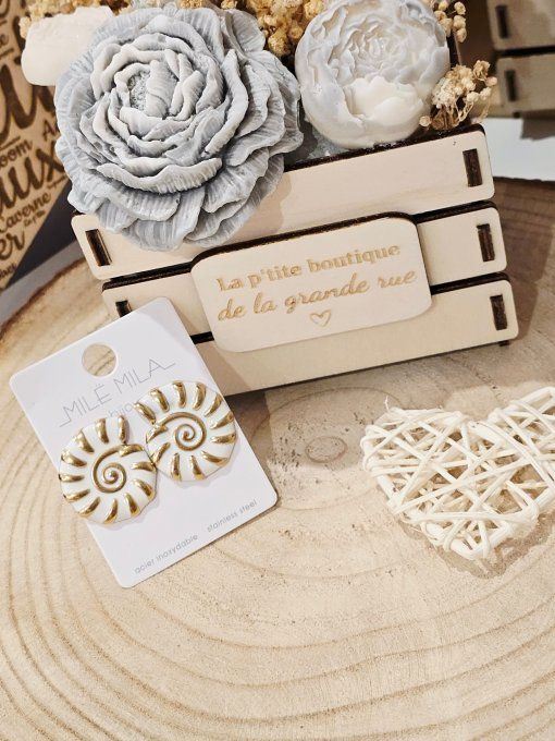 BOUCLES D'OREILLES