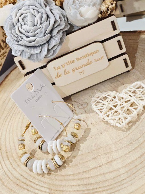 BOUCLES D'OREILLES