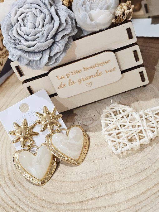 BOUCLES D'OREILLES