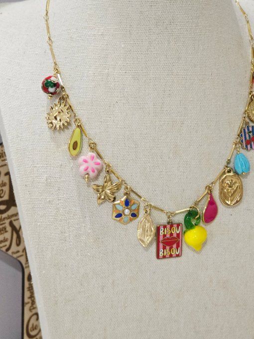 COLLIER