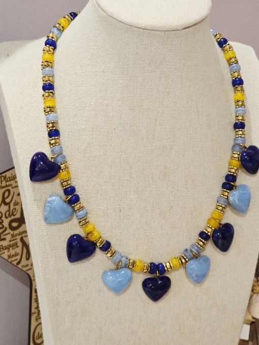 COLLIER