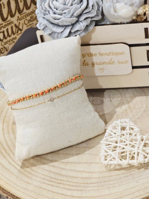 BRACELET