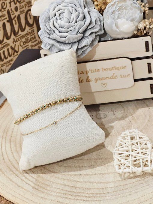 BRACELET