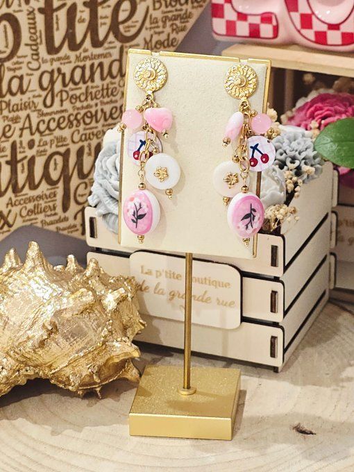 BOUCLES D'OREILLES