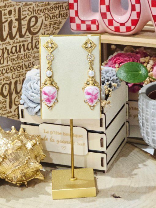 BOUCLES D'OREILLES