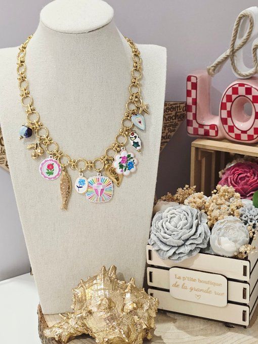 COLLIER
