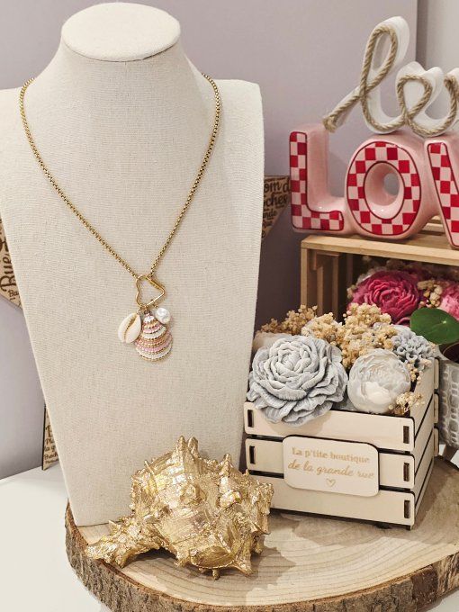COLLIER