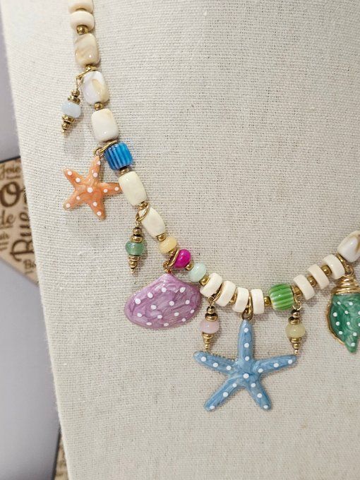 COLLIER