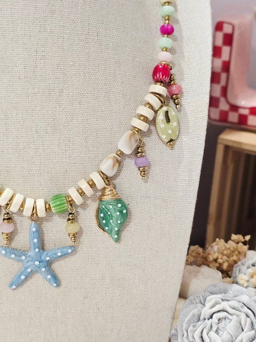 COLLIER