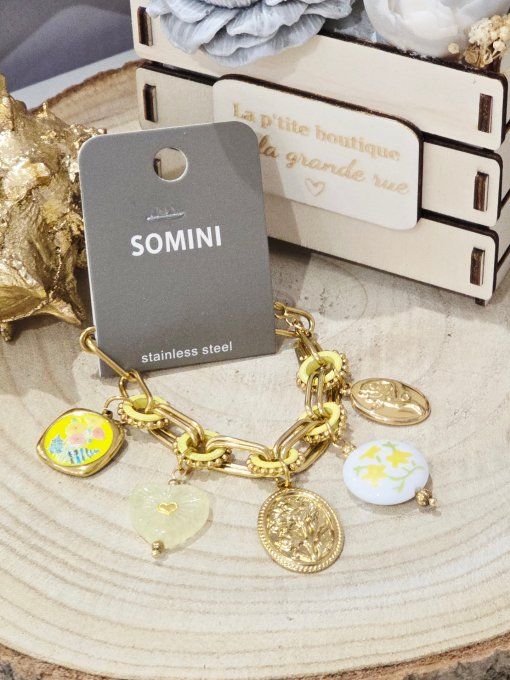 BRACELET