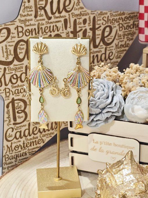 BOUCLES D'OREILLES