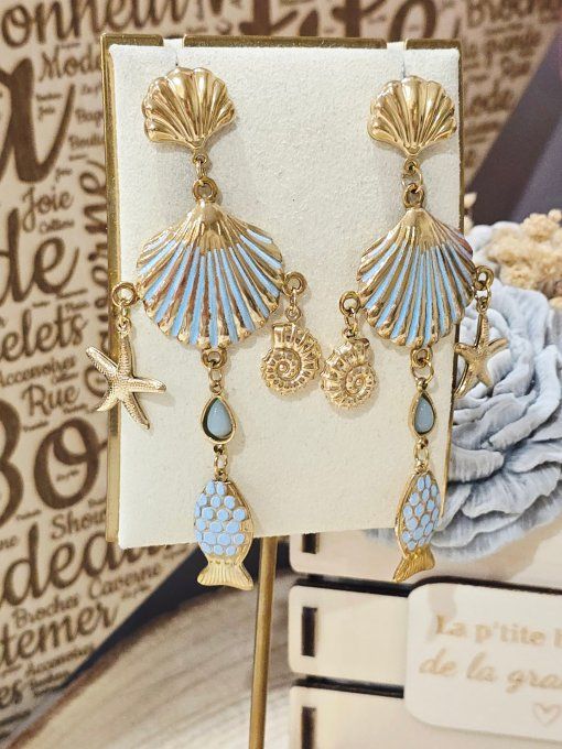 BOUCLES D'OREILLES