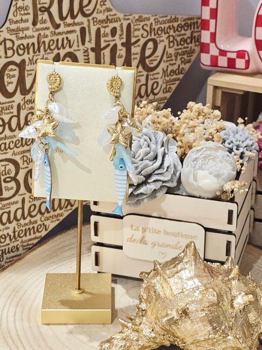 BOUCLES D'OREILLES