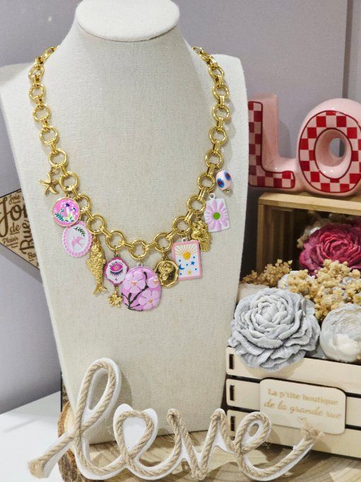 COLLIER