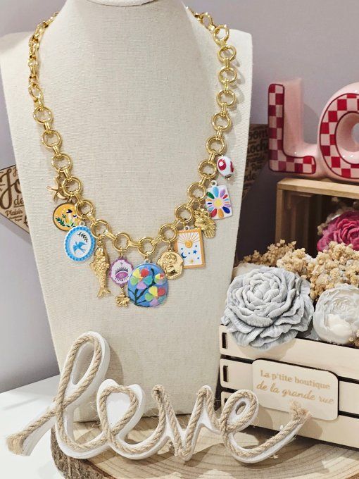 COLLIER