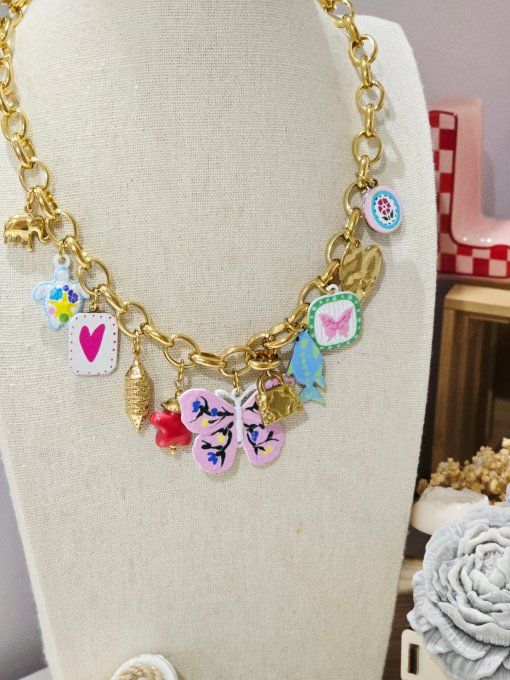 COLLIER
