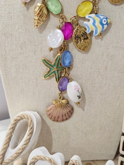 COLLIER