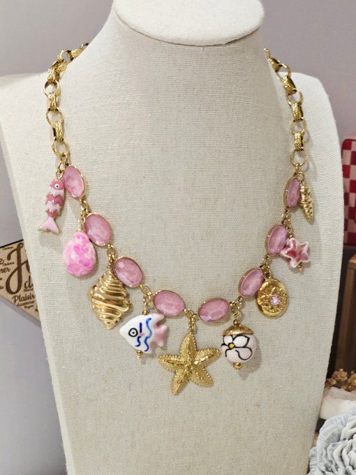 COLLIER
