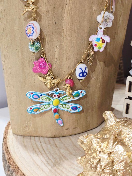 COLLIER
