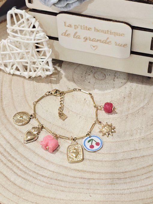BRACELET