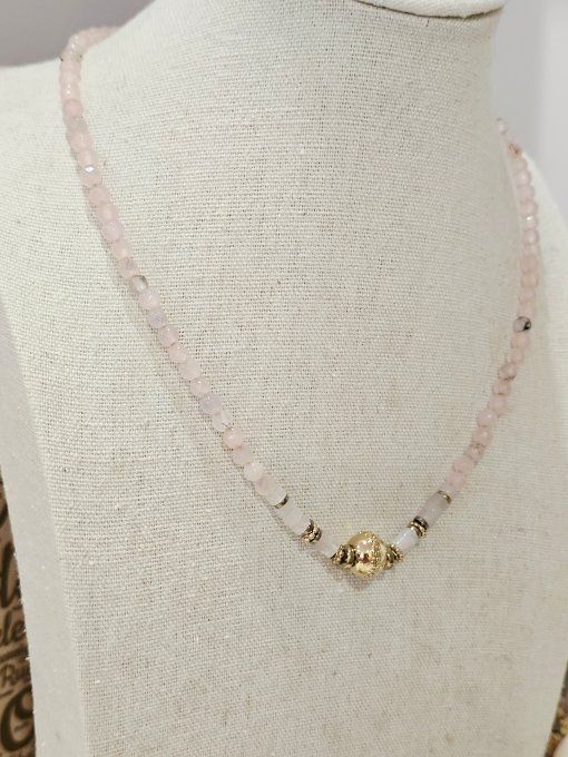 COLLIER