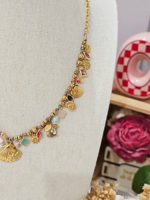 COLLIER