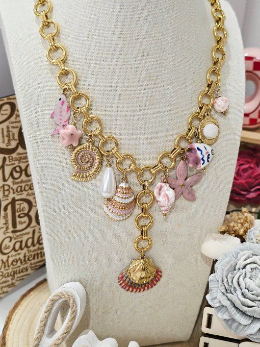COLLIER