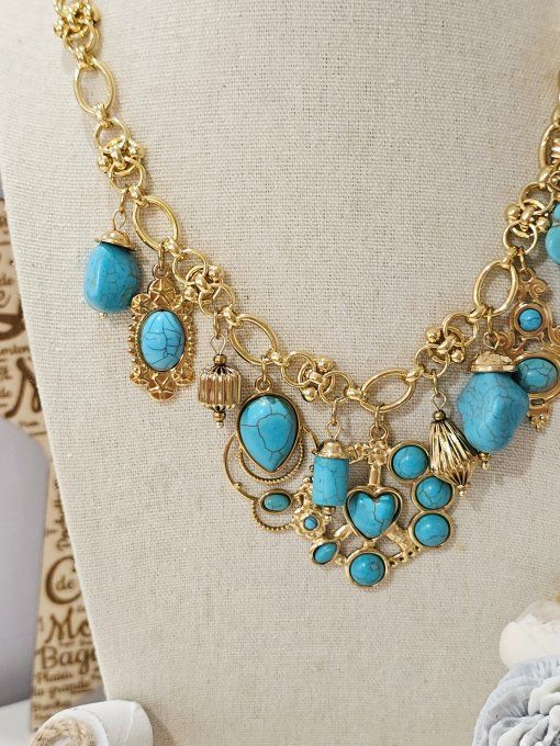 COLLIER