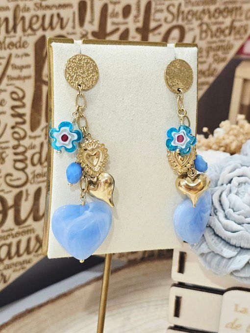 BOUCLES D'OREILLES