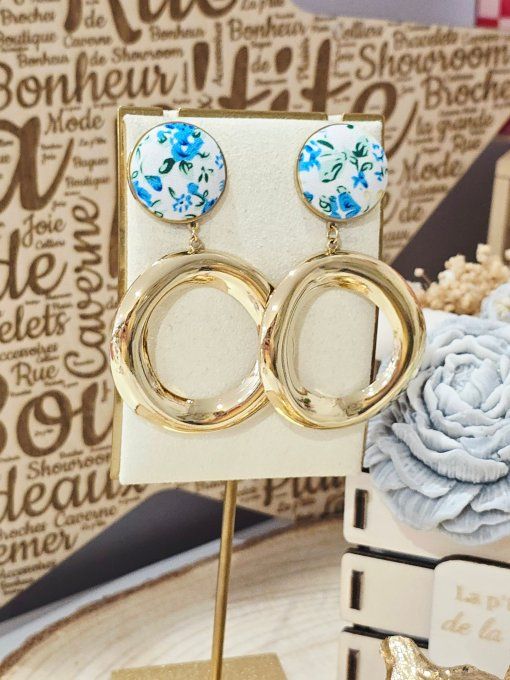BOUCLES D'OREILLES
