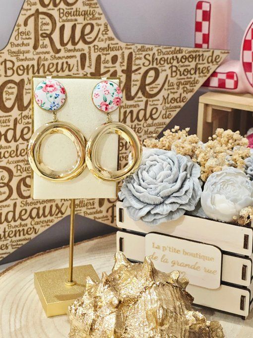 BOUCLES D'OREILLES