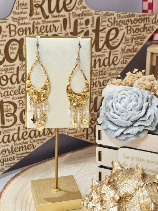 BOUCLES D'OREILLES