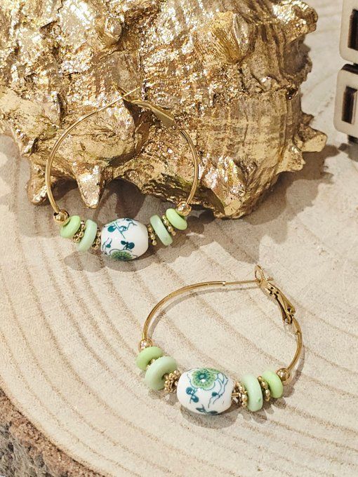 BOUCLES D'OREILLES