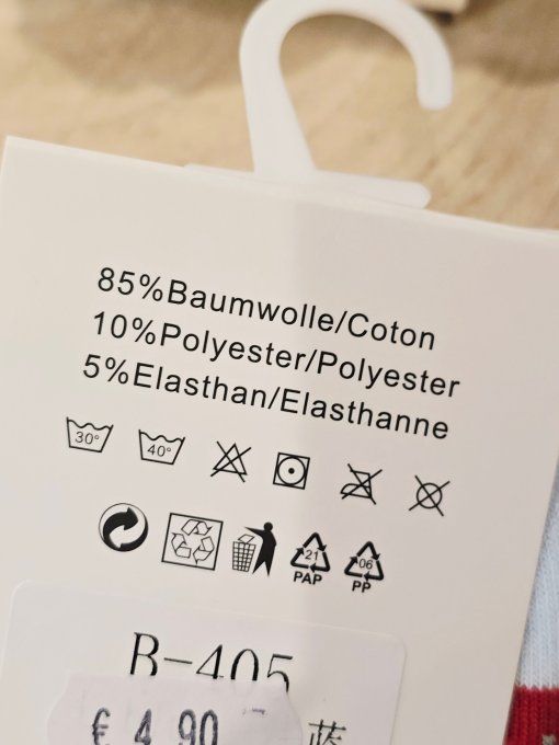 CHAUSSETTES