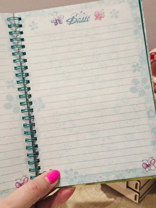 CAHIER