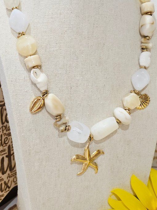 COLLIER