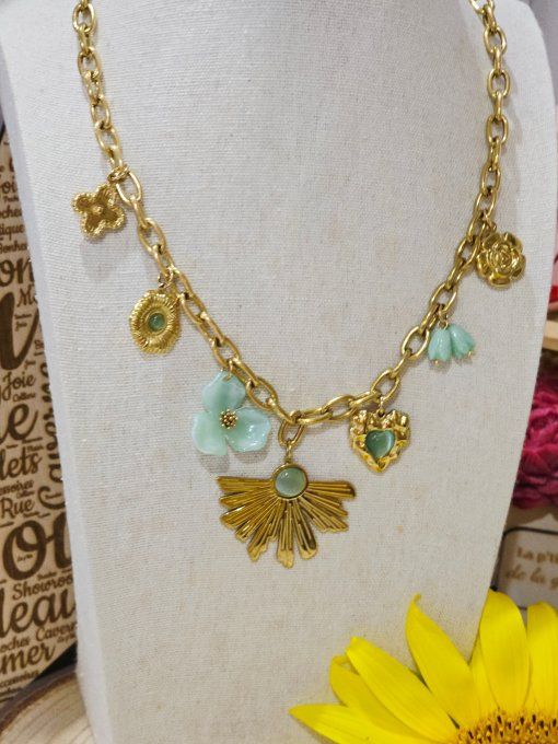 COLLIER
