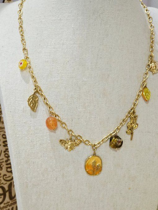 COLLIER