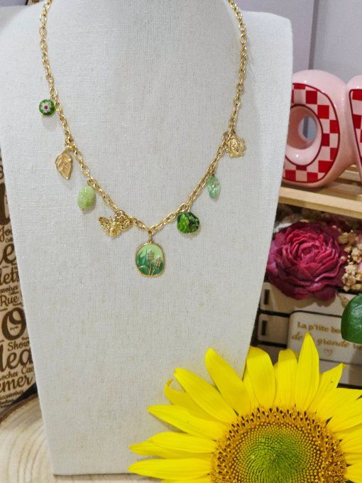 COLLIER
