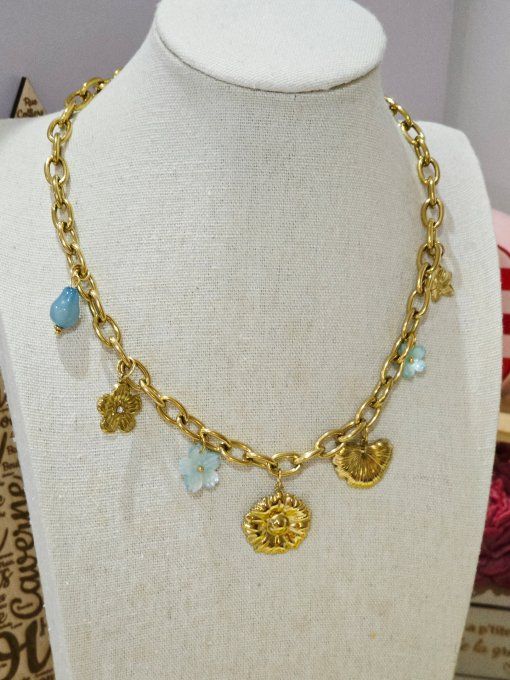 COLLIER