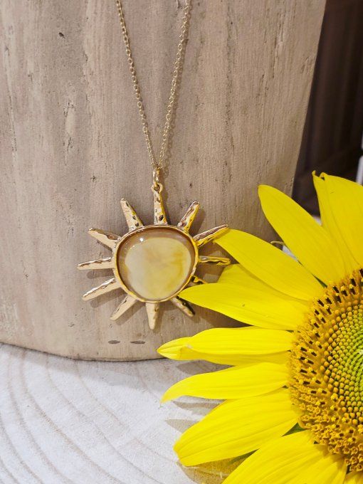 COLLIER