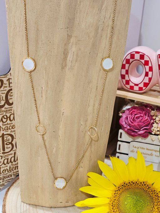 COLLIER