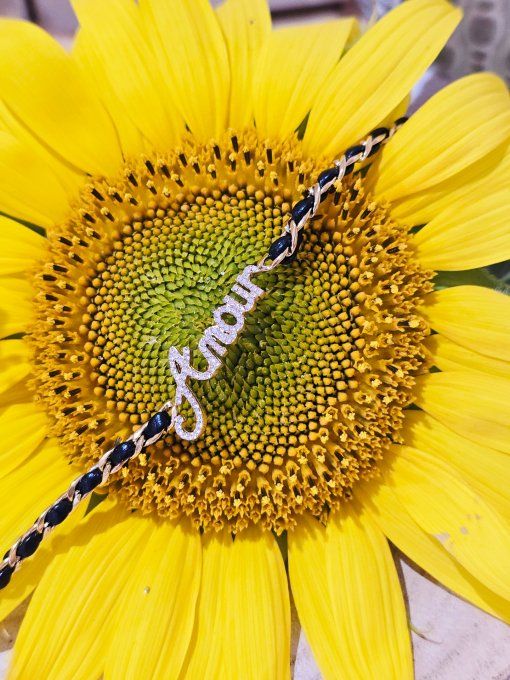 BRACELET