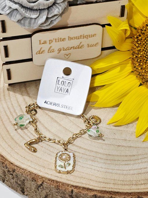 BRACELET