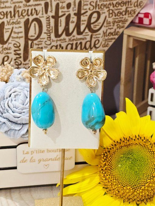 BOUCLES D'OREILLES