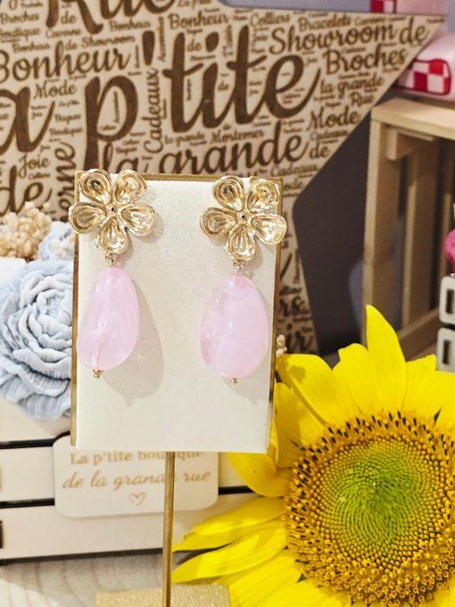 BOUCLES D'OREILLES