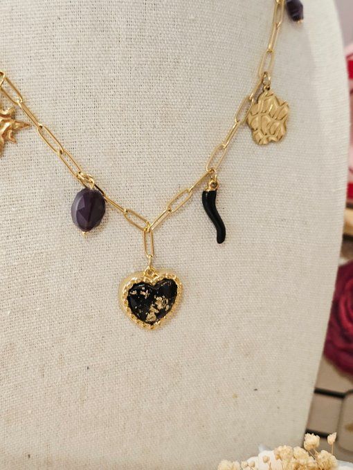 COLLIER