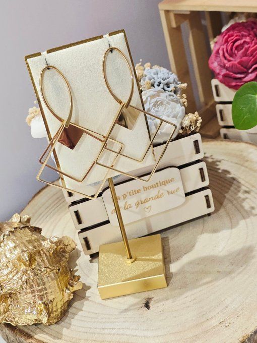 BOUCLES D'OREILLES