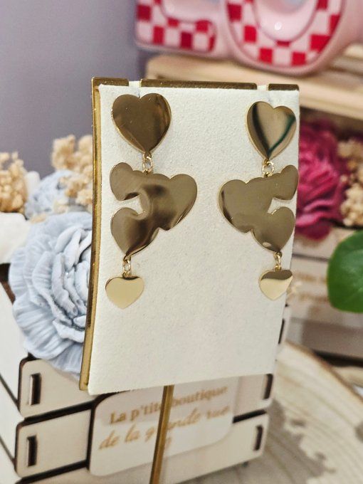 BOUCLES D'OREILLES